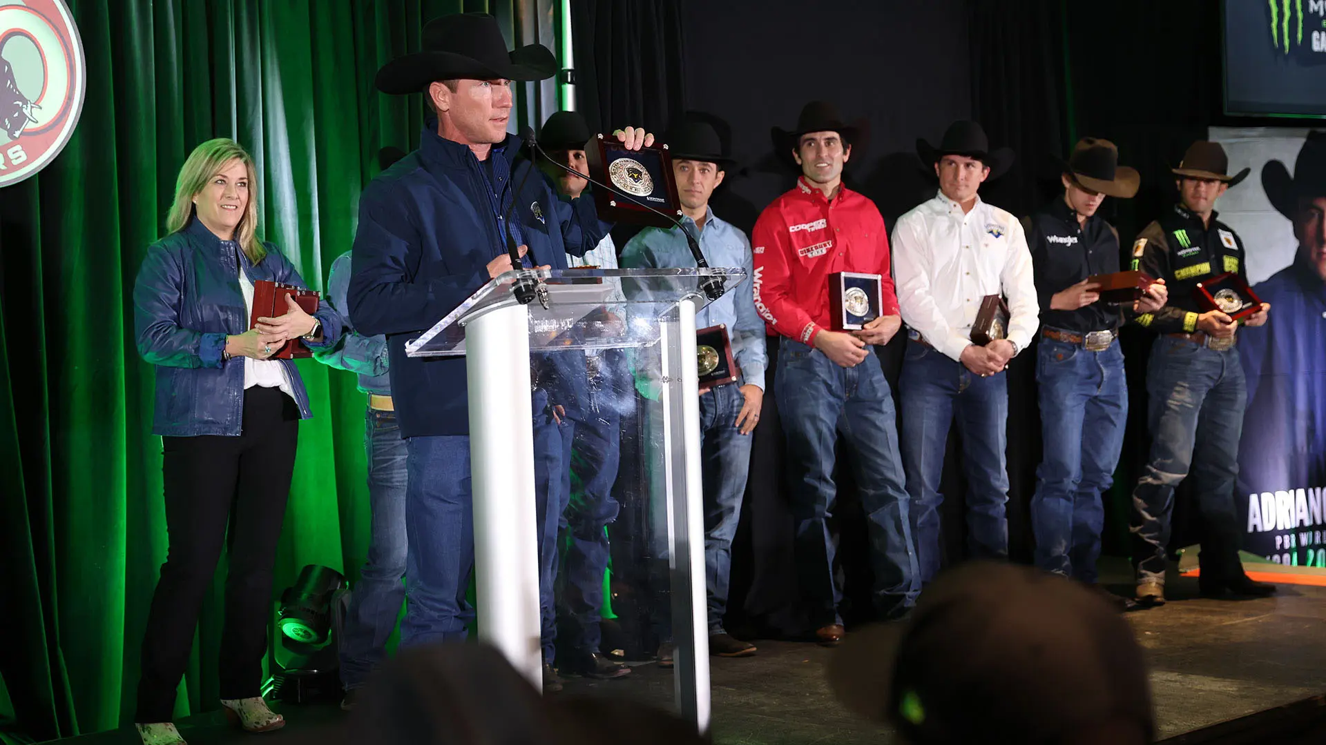 Nashville Stampede gather in New York City to receive 2022 PBR Team Series Championship buckles